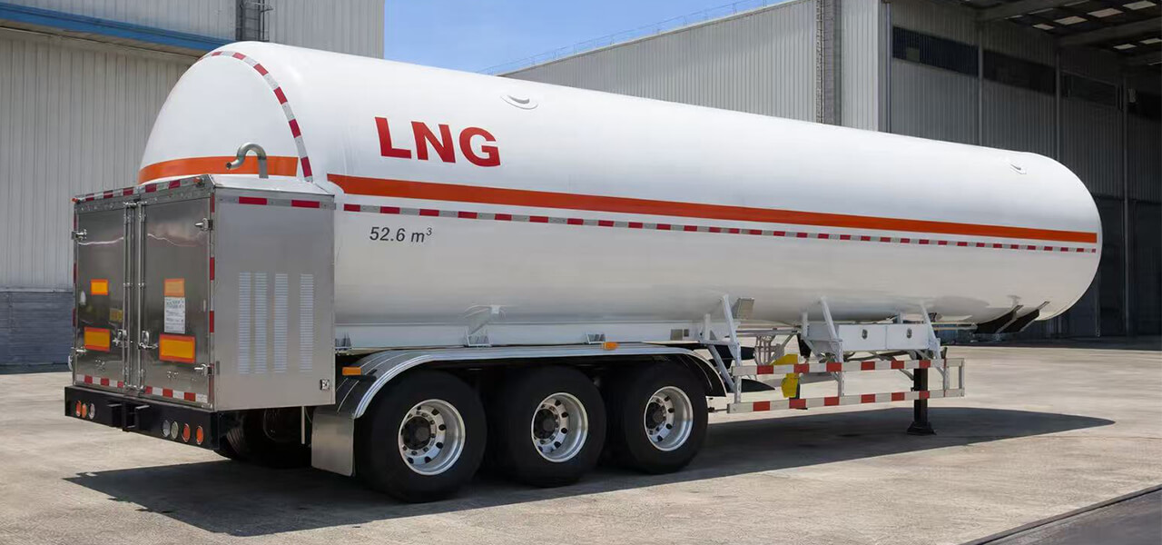 LNG Tanker truck 顶图.jpg